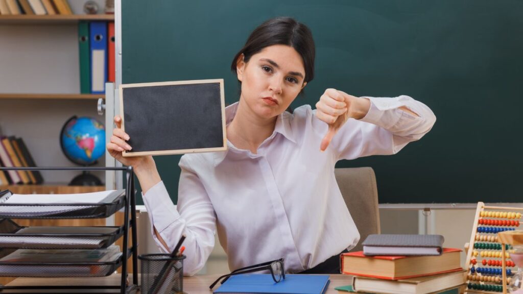 5 ट्रिक्स जो नकारात्मकता को दूर करती हैं और सुकून देती हैं!